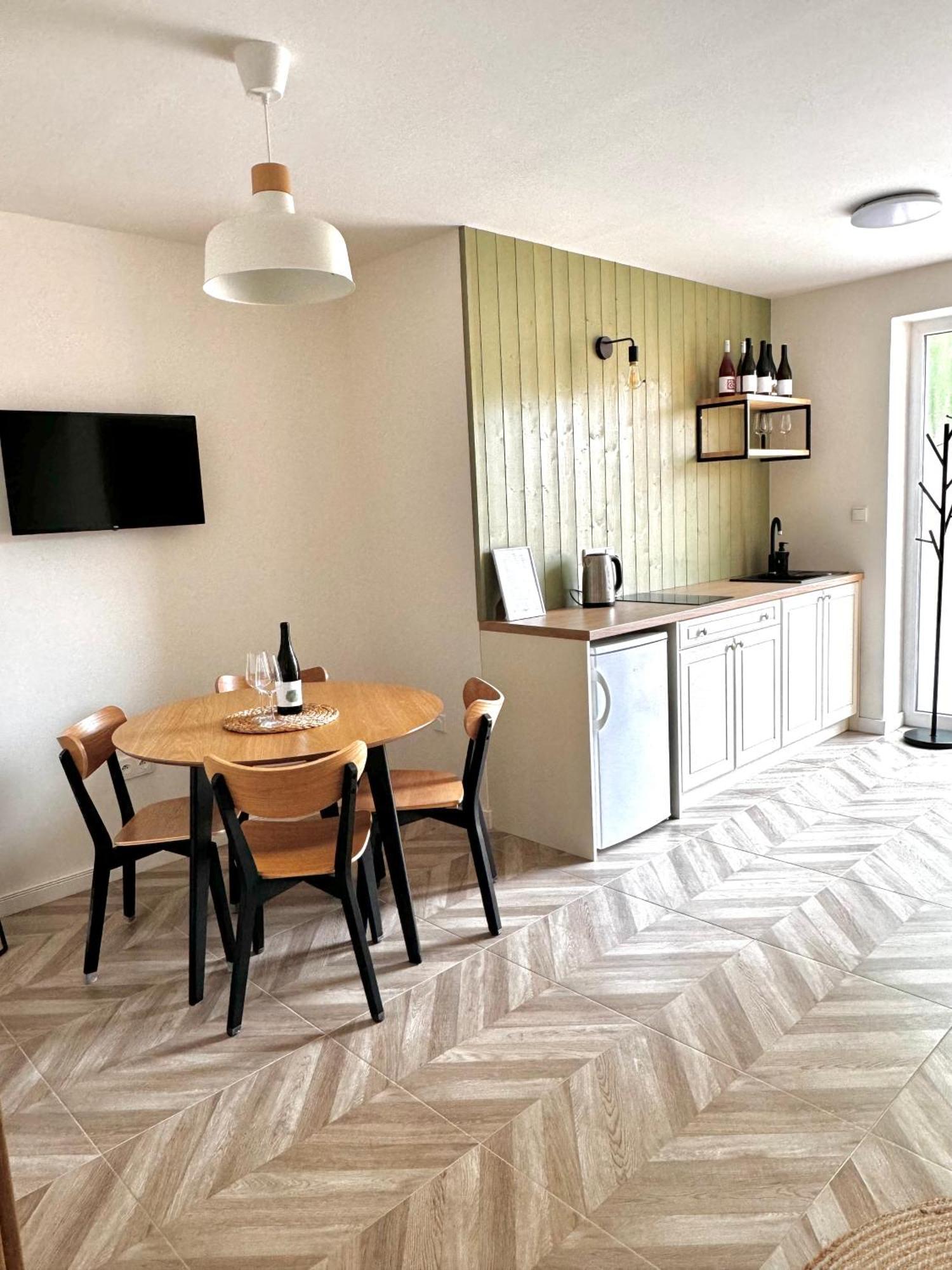 Kopr Apartman Přítluky Kültér fotó